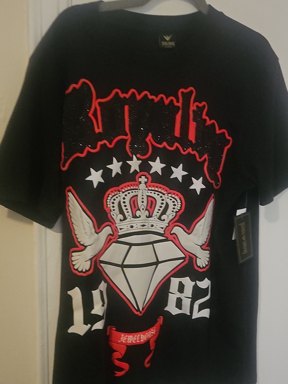 Black Diamond Men's Black Short Sleeve Graphic Tee with Red and White Accents
